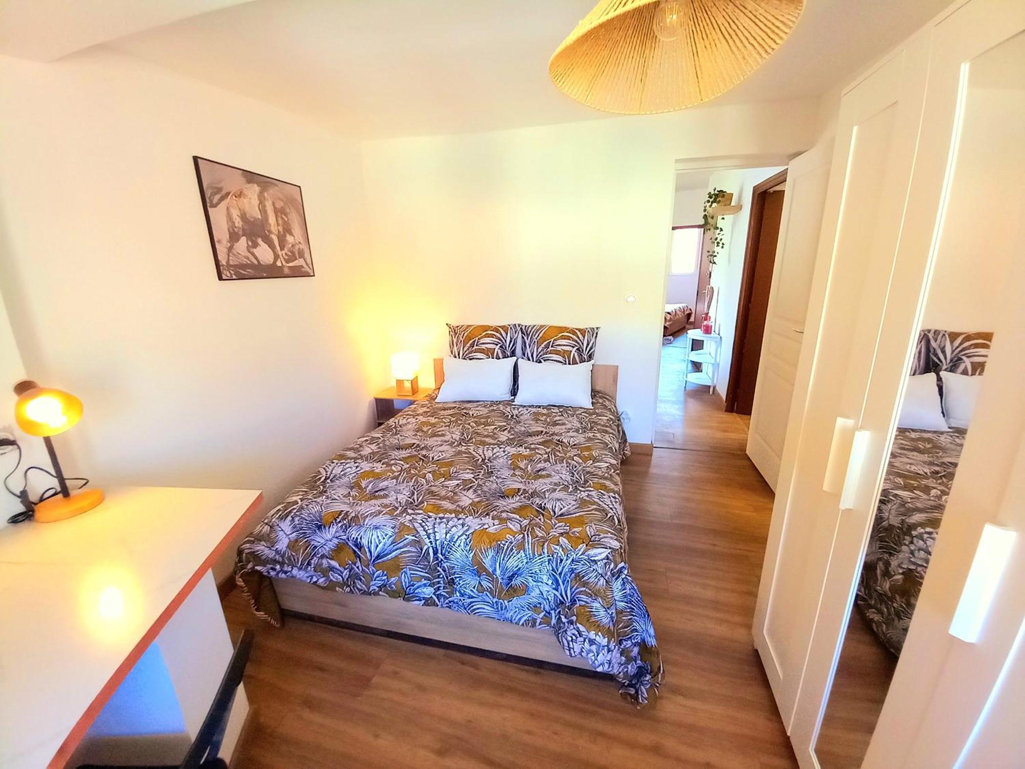 Apartment T3 Aqui Es Besiers - Centre-historique - Cathedrale & Halles - Clim - Wifi - Free Parking Sur Demande *