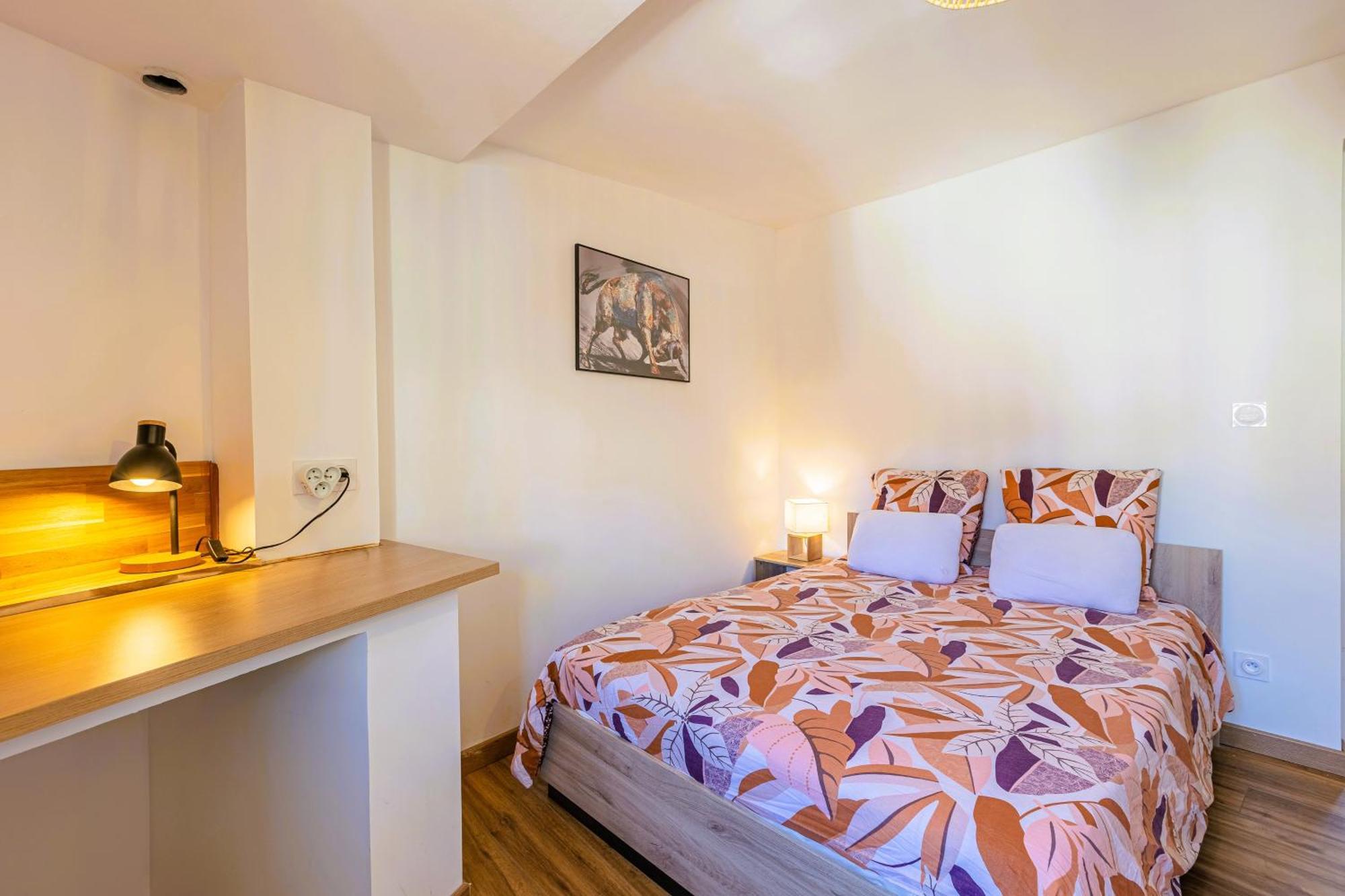 Apartment T3 Aqui Es Besiers - Centre-historique - Cathedrale & Halles - Clim - Wifi - Free Parking Sur Demande Beziers