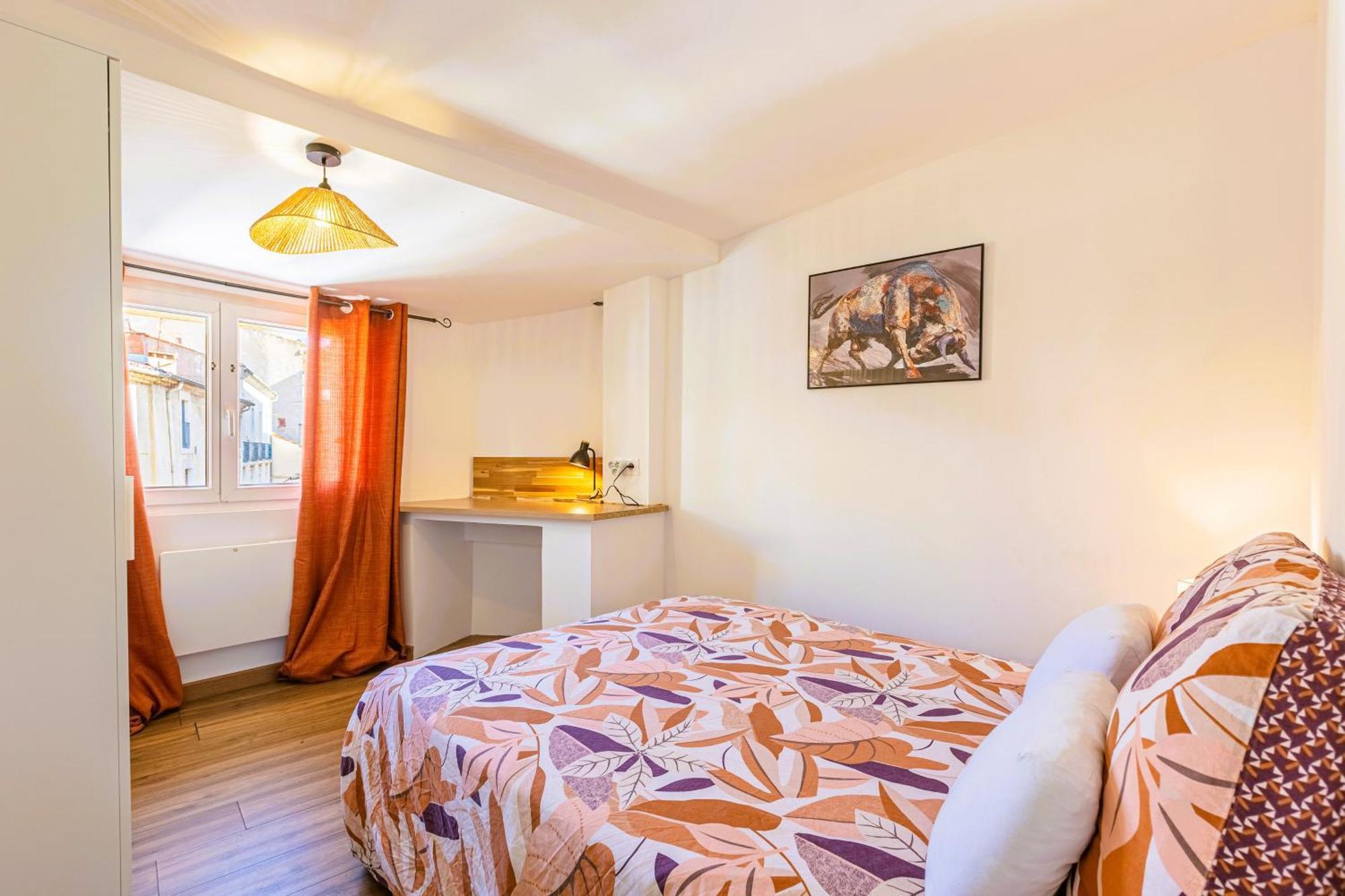 Apartment T3 Aqui Es Besiers - Centre-historique - Cathedrale & Halles - Clim - Wifi - Free Parking Sur Demande *