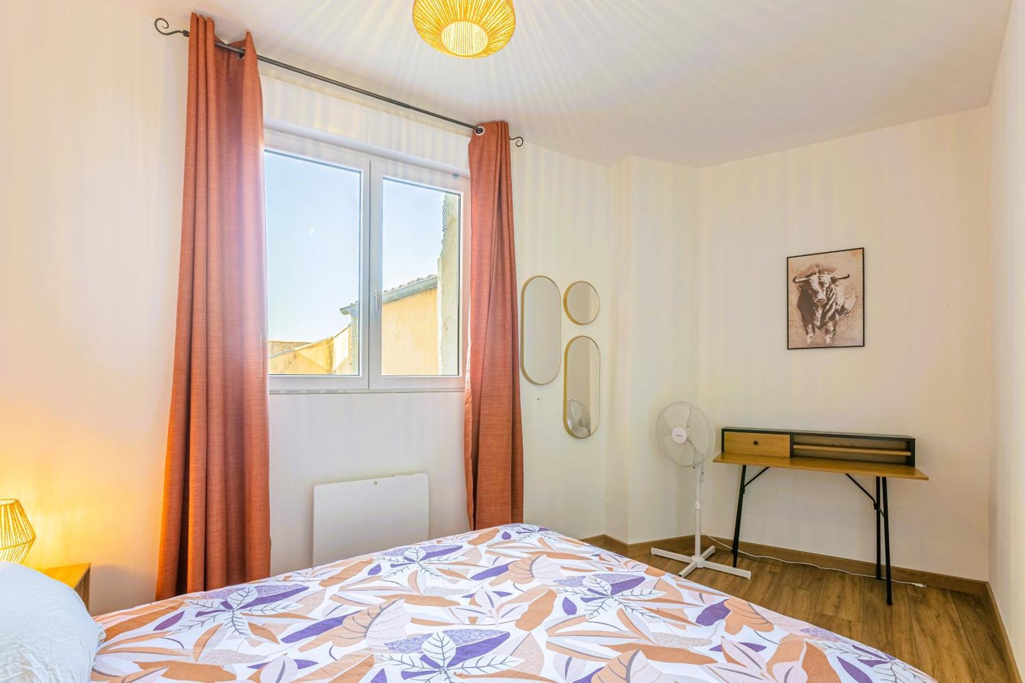 Apartment T3 Aqui Es Besiers - Centre-historique - Cathedrale & Halles - Clim - Wifi - Free Parking Sur Demande *